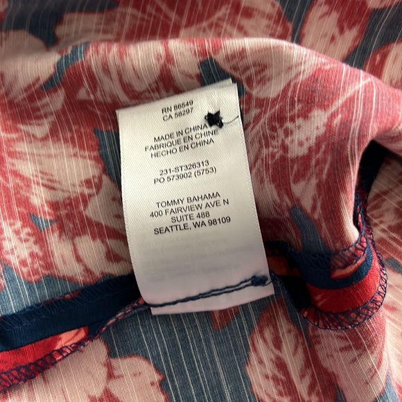 Tommy Bahama Veracruz Cay Flora and Stripes - Picture 8 of 12